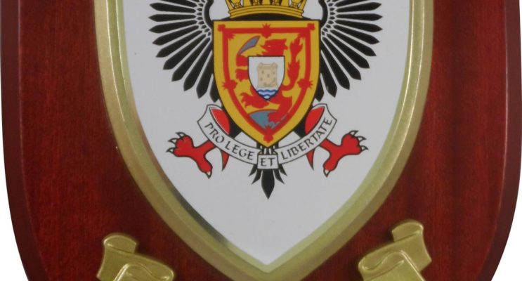 custom plaques, personalised plaques, award plaques, engraved plaques, wooden plaques