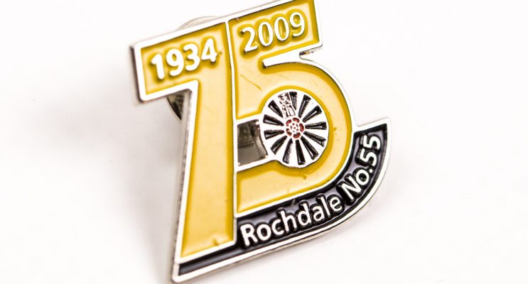 custom pin badges, personalised pin badges
