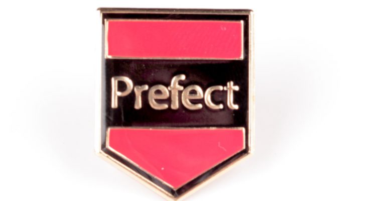 custom badges, personalised badges, school badges, pin badges