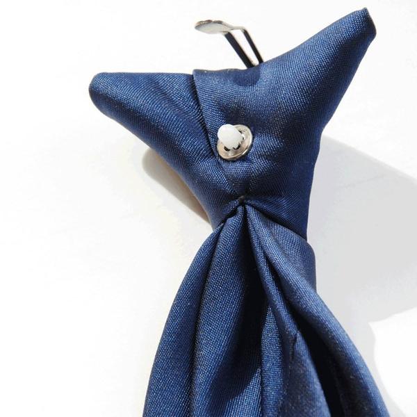 clothing-and-accessories-clip-on-tie-1_grande